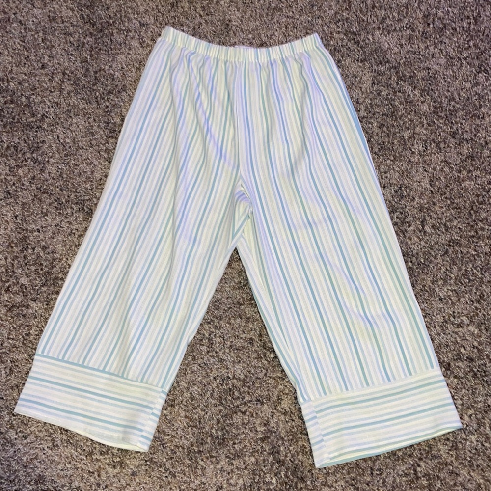 2 Hip pants